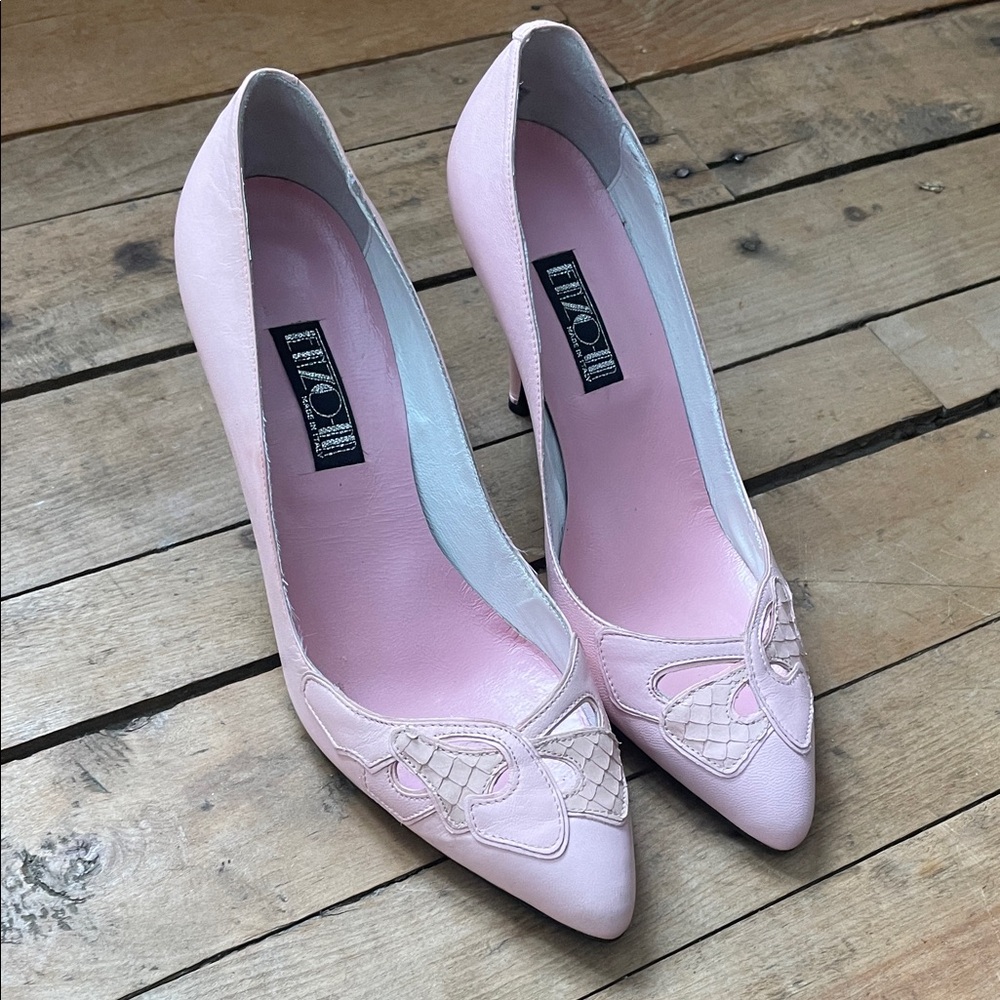 Vintage Enzo Angiolini Enzo 2  Pink Heels with Bow Detail very vintage
